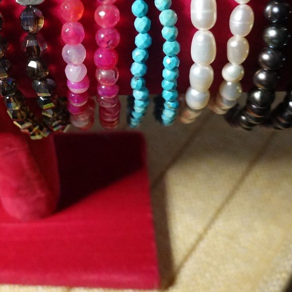 (NWT) Faceted Pink Agate Bracelet - Picture 4 of 5